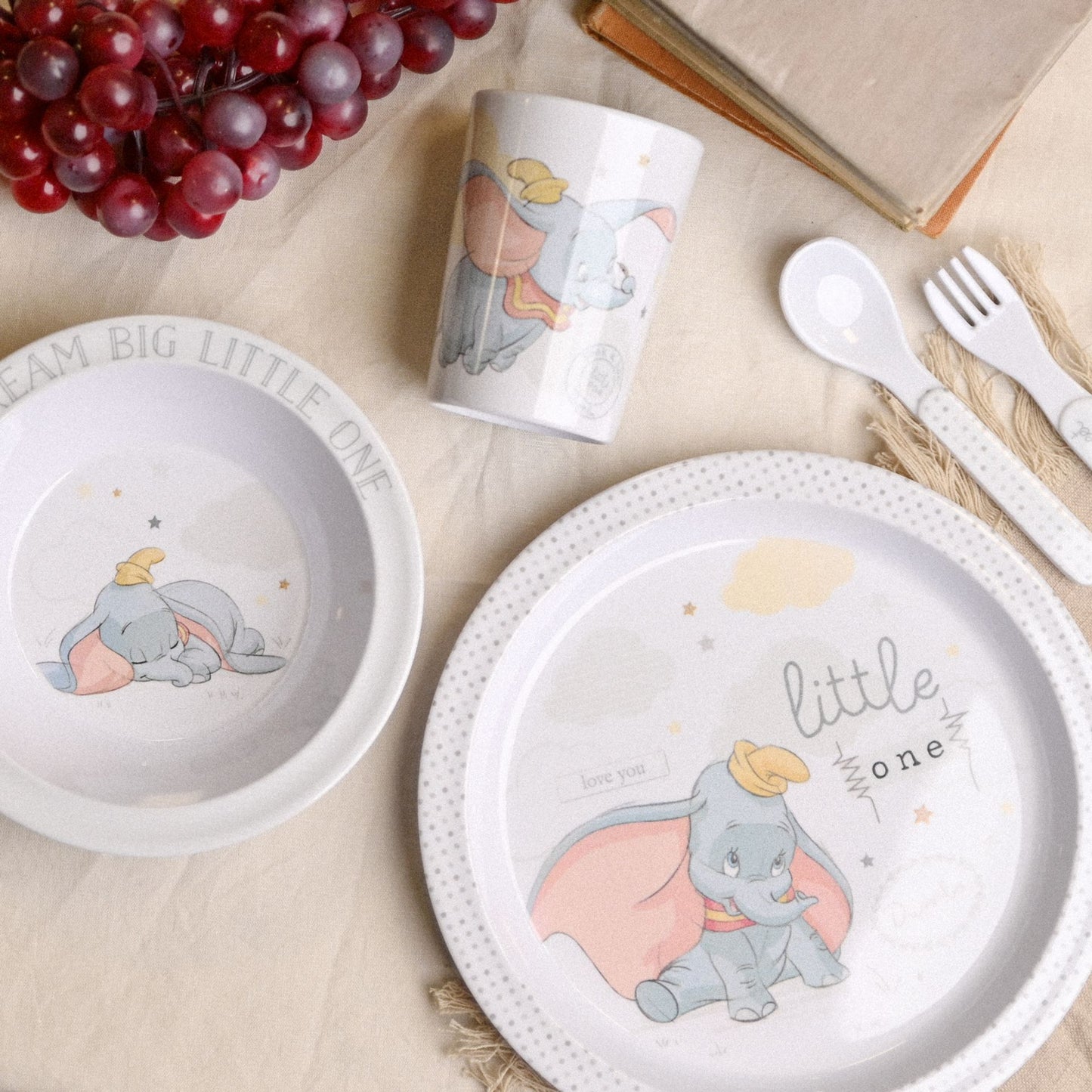 MAGICAL BEGINNINGS 5 PIECE MELAMINE CROCKERY SET - DUMBO